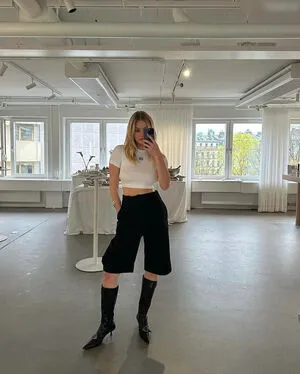 Astrid S OnlyFans Leaked Free Thumbnail Picture - #OOsKqQJ7ux