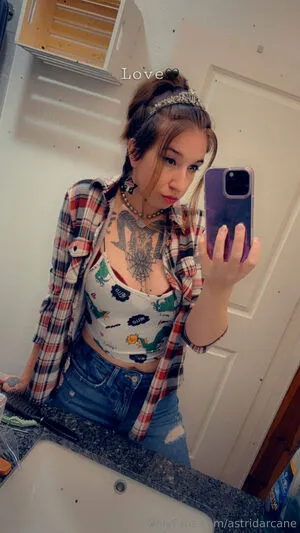 Astridarcane OnlyFans Leaked Free Thumbnail Picture - #AAab6K7iu4