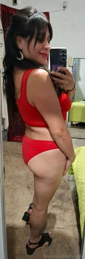 Astridcollins OnlyFans Leaked Free Thumbnail Picture - #fbcAeBQ9ys