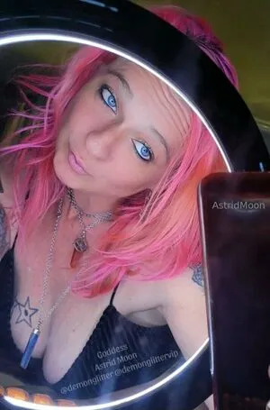 Astridmoonfree OnlyFans Leaked Free Thumbnail Picture - #cCYY83UKx3