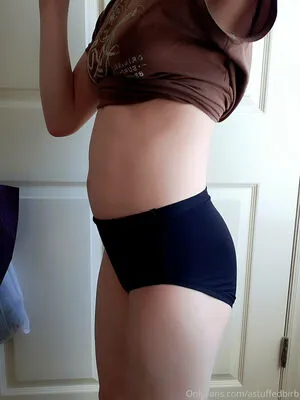 Astuffedbirb OnlyFans Leaked Free Thumbnail Picture - #A5F5NK7Awz