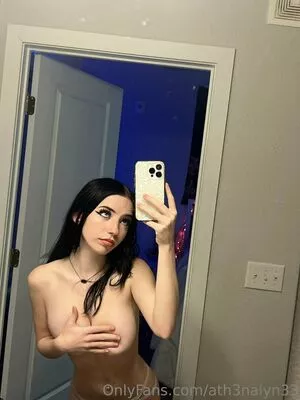 Ath3nalyn33 OnlyFans Leaked Free Thumbnail Picture - #85ZRi5ogsE