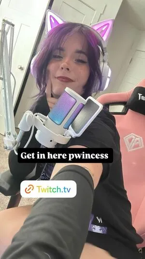 Athena Cos OnlyFans Leaked Free Thumbnail Picture - #0FIuDSz7FG