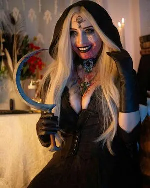 Athena Cosplay OnlyFans Leaked Free Thumbnail Picture - #0sT1YpxXhd