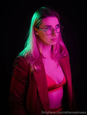 Athenaskisses OnlyFans Leaked Free Thumbnail Picture - #UkJo84H8ev
