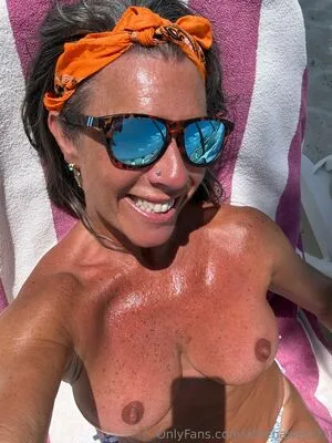 Athenawest25 OnlyFans Leaked Free Thumbnail Picture - #gaGzYFOwAW