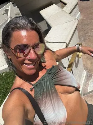 Athenawest25 OnlyFans Leaked Free Thumbnail Picture - #y3Hq9R2T4E