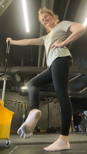 Athletoes OnlyFans Leaked Free Thumbnail Picture - #ARStr0qQHB