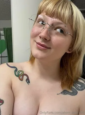 Atom And Eve OnlyFans Leaked Free Thumbnail Picture - #d1vh8P4lcE