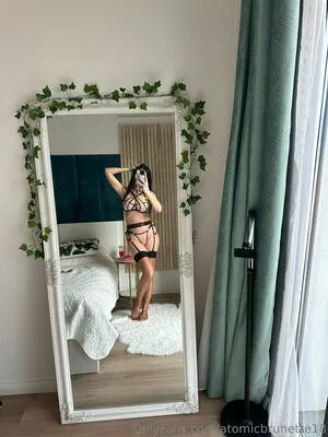 Atomicbrunette18 OnlyFans Leaked Free Thumbnail Picture - #6bSlDnAOc3