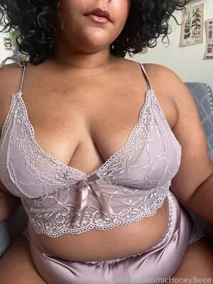 Atomichoneybee OnlyFans Leaked Free Thumbnail Picture - #fPIcmPMtfE