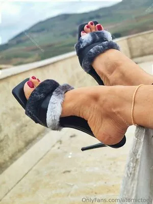 Atomictoez OnlyFans Leaked Free Thumbnail Picture - #zagh3NOeAM