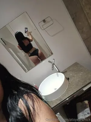 Atoycarchick OnlyFans Leaked Free Thumbnail Picture - #uK3zjDIRrG