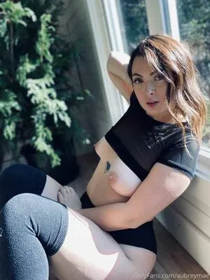 Aubrey Mae OnlyFans Leaked Free Thumbnail Picture - #x9Z6y5RmyE