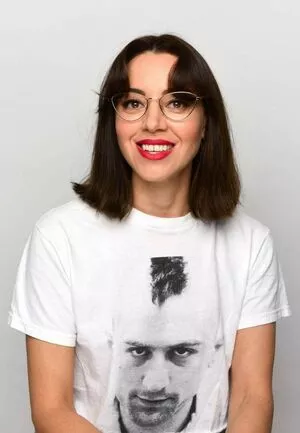 Aubrey Plaza OnlyFans Leaked Free Thumbnail Picture - #rKf8Lf0o2n