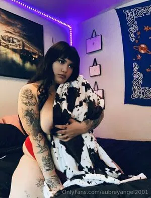 Aubreyangel2001 OnlyFans Leaked Free Thumbnail Picture - #1Rj3DBdk2i