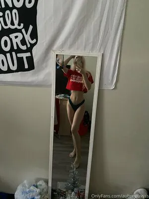 Aubreyluvsss OnlyFans Leaked Free Thumbnail Picture - #SQYydnFPCg