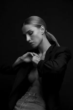 Aude Jane Deville OnlyFans Leaked Free Thumbnail Picture - #xmrE5yHb72