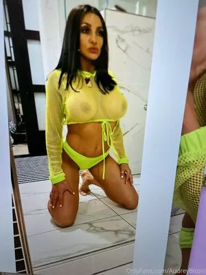 Audrey Bitoni OnlyFans Leaked Free Thumbnail Picture - #diHfLFikjg