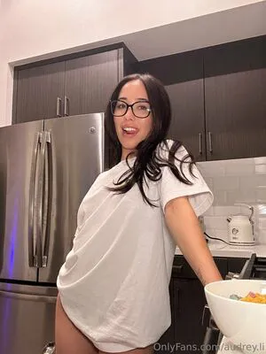 Audrey Li OnlyFans Leaked Free Thumbnail Picture - #PJTQ0fTfYl