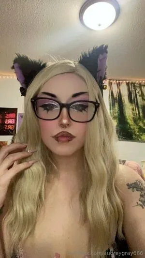 Audreygray666 OnlyFans Leaked Free Thumbnail Picture - #K6AESz8Anl