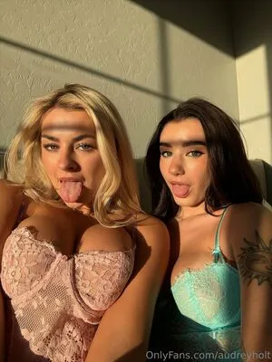 Audreyholt OnlyFans Leaked Free Thumbnail Picture - #DXAtzYn6nl