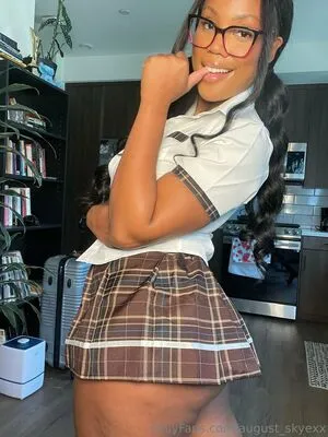 August Skyexx OnlyFans Leaked Free Thumbnail Picture - #J3nv2yTnfa