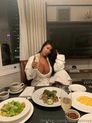 August Taylor OnlyFans Leaked Free Thumbnail Picture - #UDpNSQrnbP
