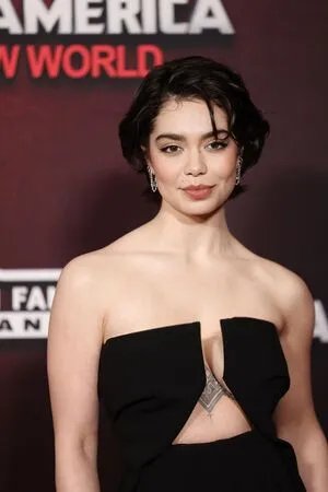 Aulii Cravalho OnlyFans Leaked Free Thumbnail Picture - #7NzwuumblT