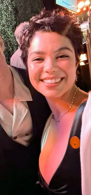 Aulii Cravalho OnlyFans Leaked Free Thumbnail Picture - #CjLieFrazV
