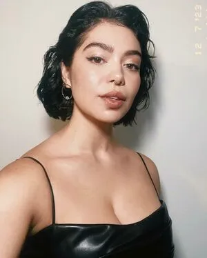 Aulii Cravalho OnlyFans Leaked Free Thumbnail Picture - #DVEMHBui7d