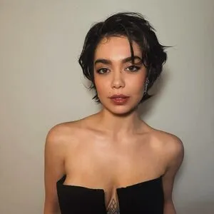 Aulii Cravalho OnlyFans Leaked Free Thumbnail Picture - #QahDs5kW3d