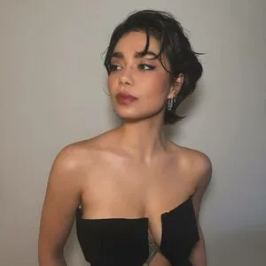 Aulii Cravalho OnlyFans Leaked Free Thumbnail Picture - #eI3rasaWD1