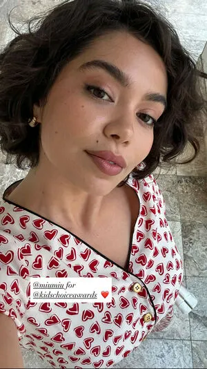 Aulii Cravalho OnlyFans Leaked Free Thumbnail Picture - #fxvlT39A19