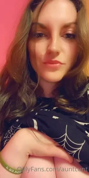 auntcunt OnlyFans Leaked Free Thumbnail Picture - #NoabFc90av