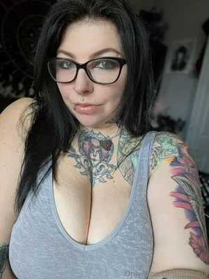 Auraela OnlyFans Leaked Free Thumbnail Picture - #UU2MXAj2Gd