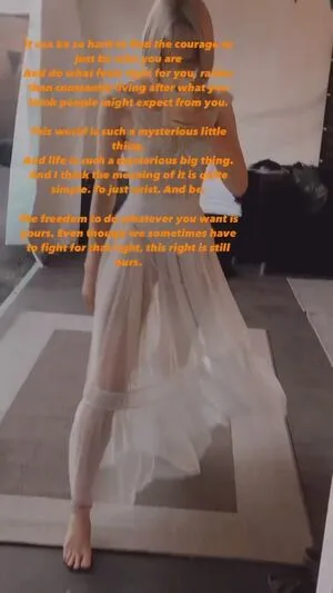 Aurora Aksnes OnlyFans Leaked Free Thumbnail Picture - #8TAU9jat1b