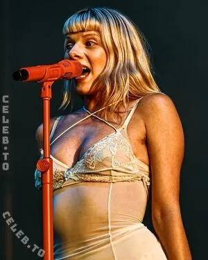Aurora Aksnes OnlyFans Leaked Free Thumbnail Picture - #uUkEGg0sPr