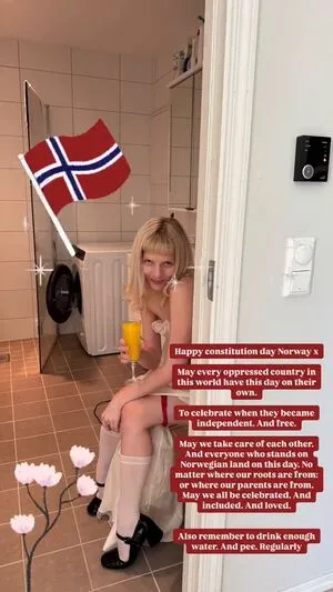 Aurora Aksnes OnlyFans Leaked Free Thumbnail Picture - #vfInfwqfdR