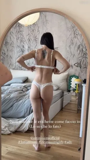 Aurora Ramazzotti OnlyFans Leaked Free Thumbnail Picture - #dtLS0g06yI