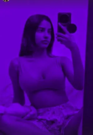 Aurora Sinclair OnlyFans Leaked Free Thumbnail Picture - #9XnxsKyRyb