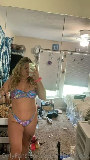 Aurorahillsfreex OnlyFans Leaked Free Thumbnail Picture - #AHUrBaAk48