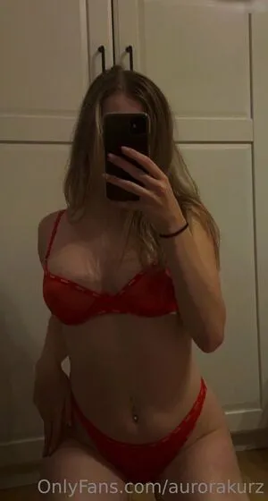 Aurorakurz OnlyFans Leaked Free Thumbnail Picture - #WwqmynVZKy
