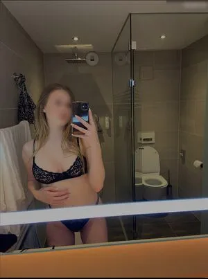 Aurorakurz OnlyFans Leaked Free Thumbnail Picture - #rSKejsSAme