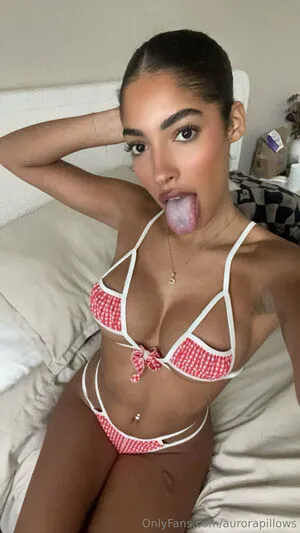 Aurorapillows OnlyFans Leaked Free Thumbnail Picture - #1AT2fJGDZ9