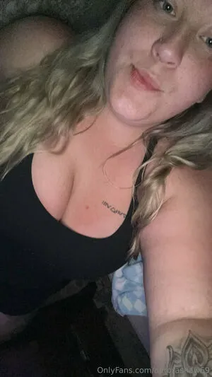 Aurorashaw69 OnlyFans Leaked Free Thumbnail Picture - #MdsGPS1ngu
