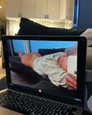 Auroraskyvip OnlyFans Leaked Free Thumbnail Picture - #Sx3QLtO6O4