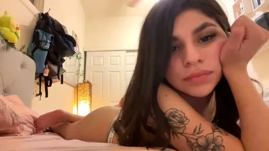 Auroravalencia OnlyFans Leaked Free Thumbnail Picture - #dudccPUZdV