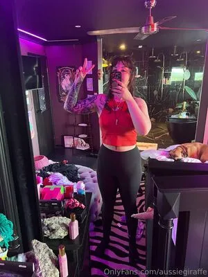 Aussarah1 OnlyFans Leaked Free Thumbnail Picture - #CFObudtT0S