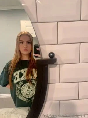 Aussiebabe19 OnlyFans Leaked Free Thumbnail Picture - #tTVlfyhBaw